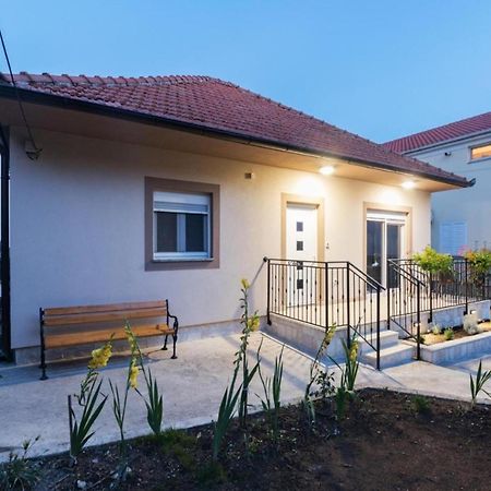 Mihael Holiday House Zadar Exterior foto